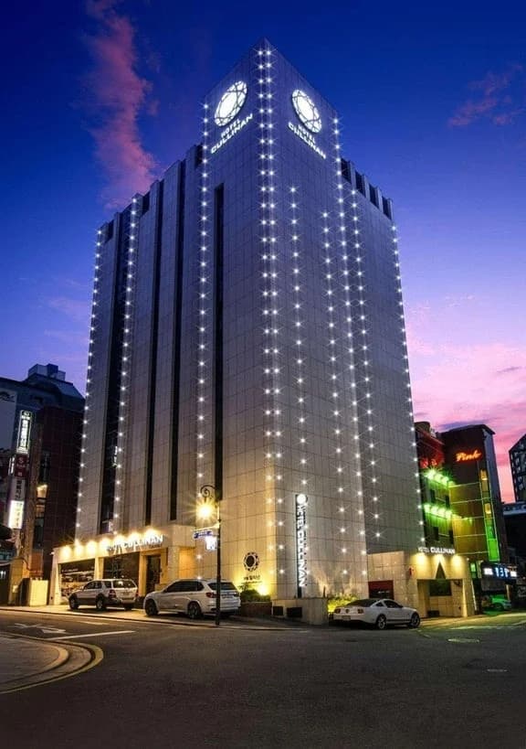 컬리넌호텔앤스파 — 图源: Kakao Place